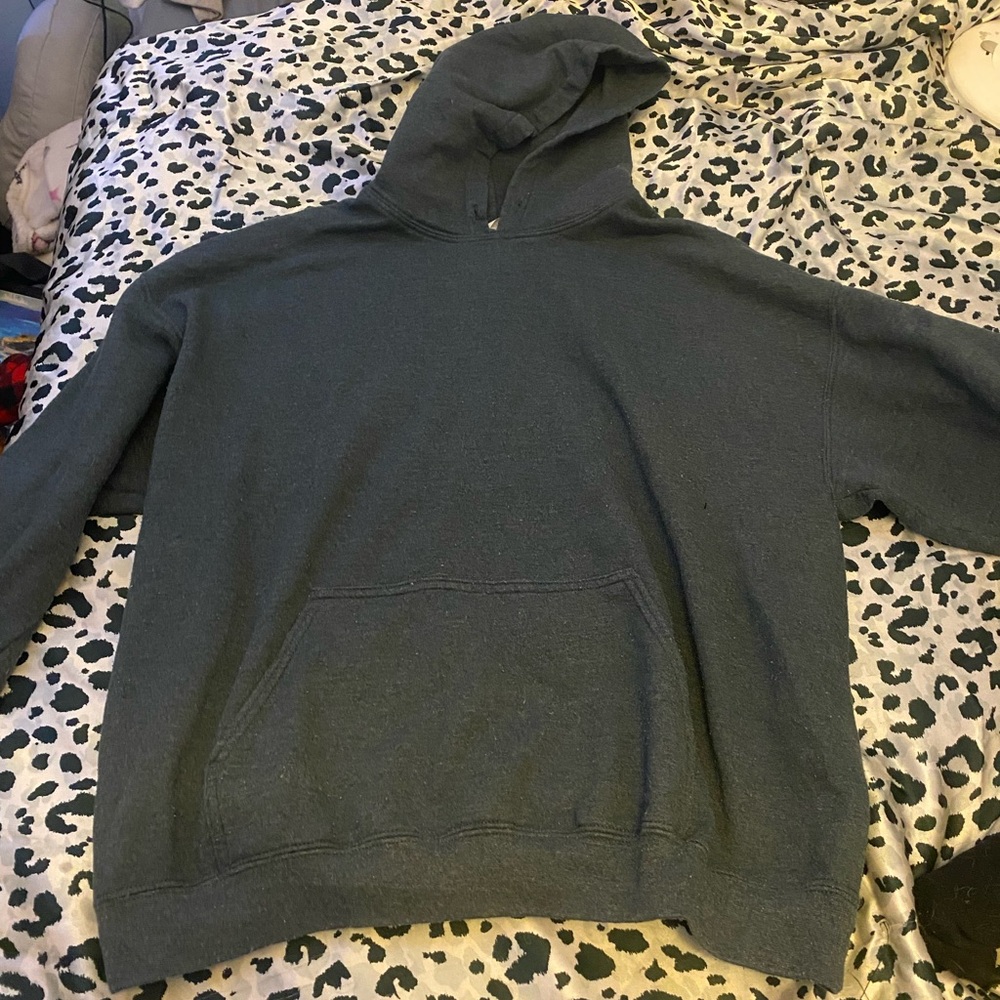 Gildan Men's Dark Gray Hoodie Sweater